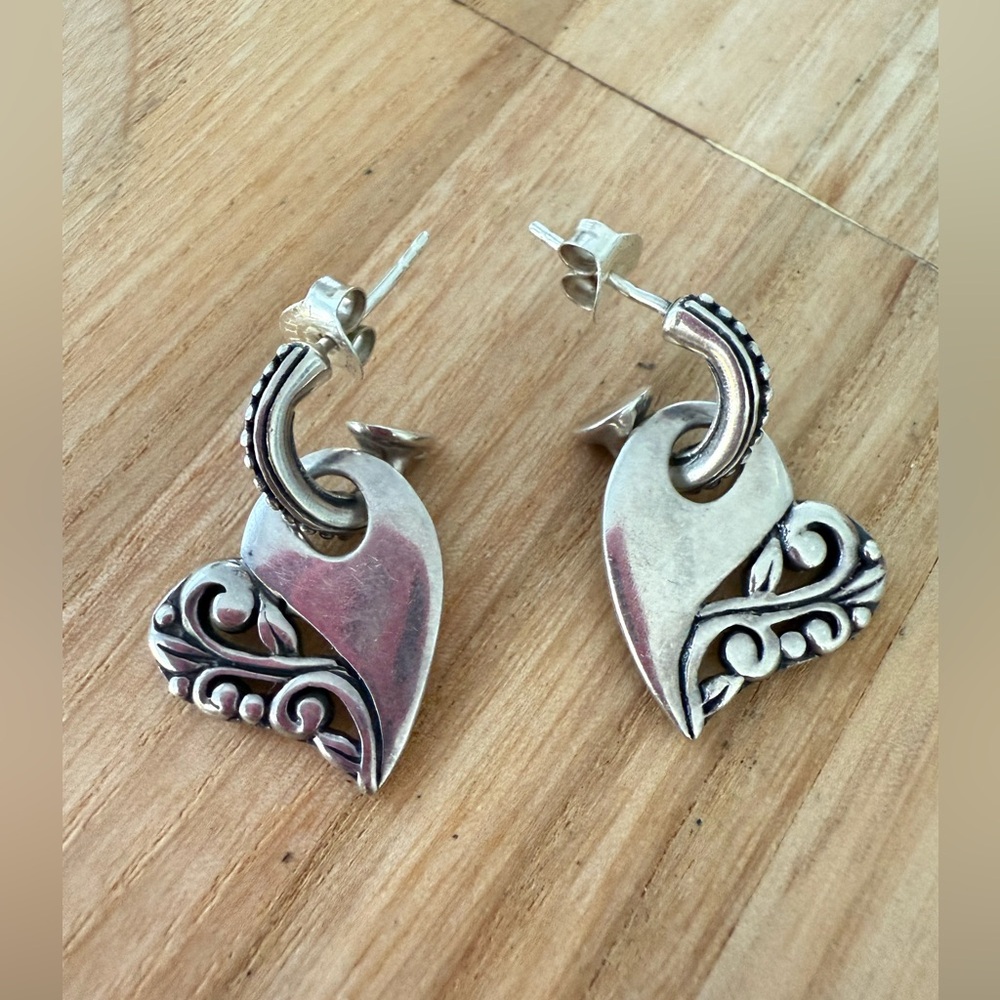 SX Sally C Treasures 925 Sterling silver dangle heart earrings on posts